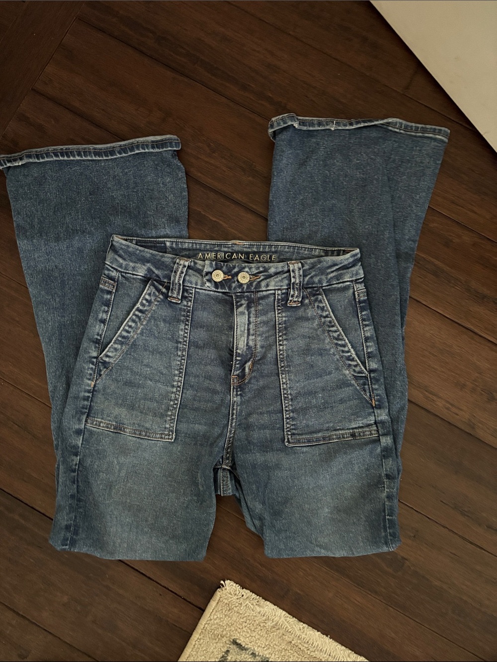 American Eagle Outfitters Women's Curvy Super high rise Flare Jeans